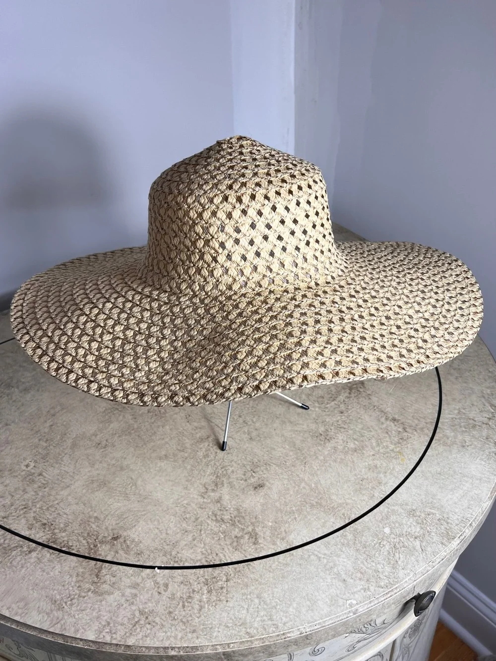 Braided Wide-Brim Sun Hat in Natural Straw
